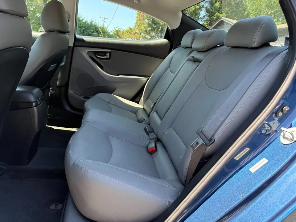 2014 Hyundai Elantra - Image 10 of 20