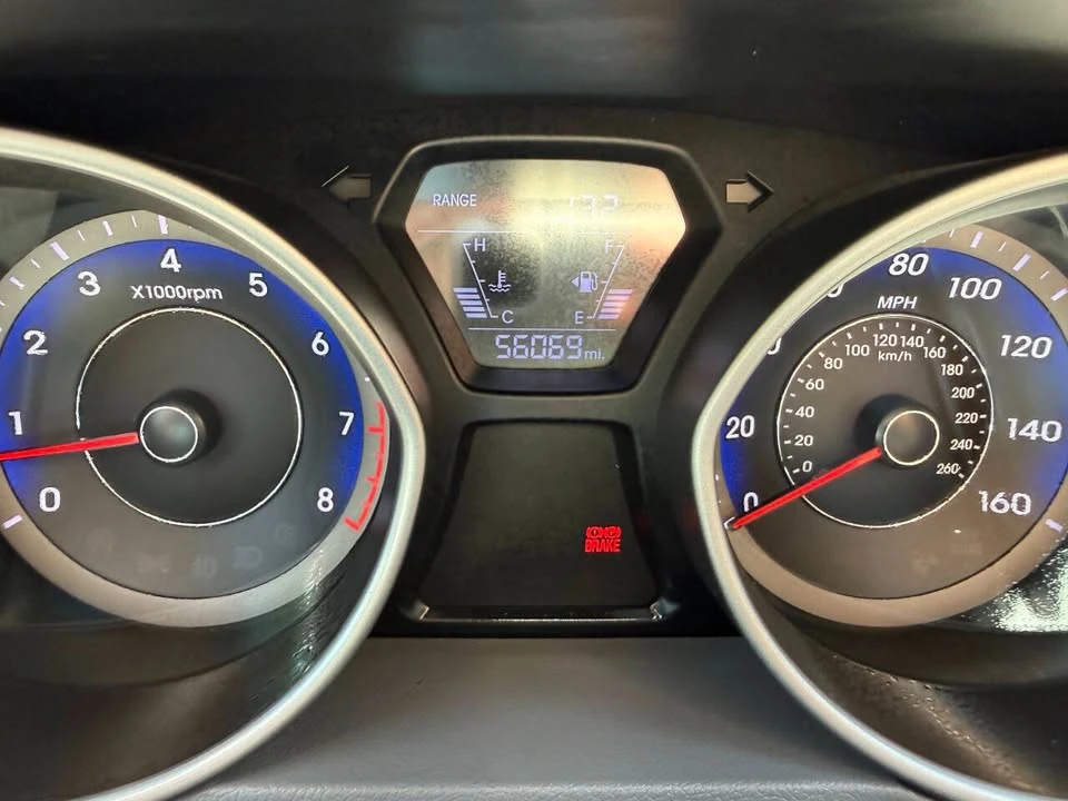 2014 Hyundai Elantra - Image 16 of 20