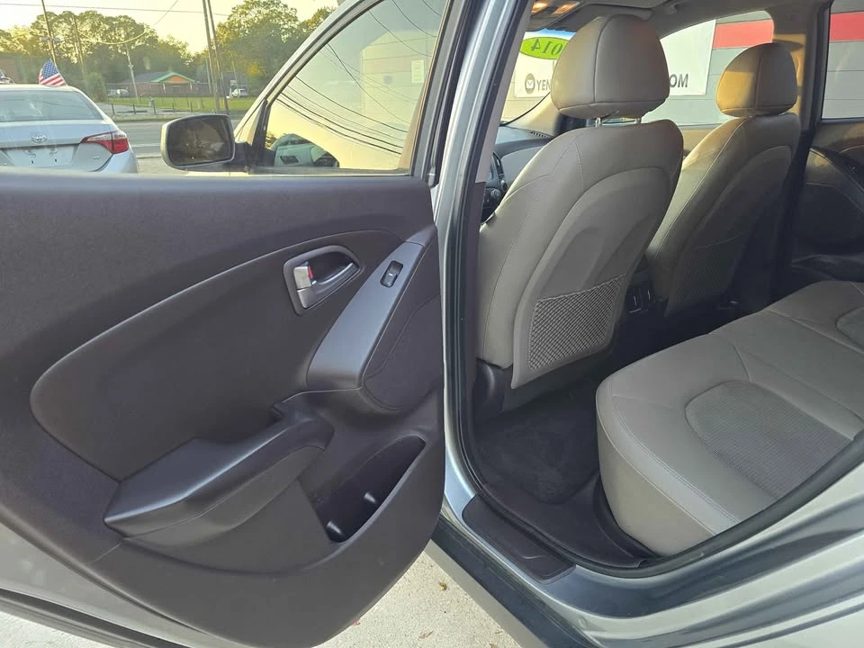 2014 Hyundai Tucson - Image 11 of 20
