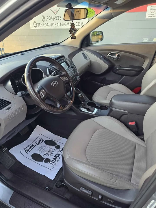 2014 Hyundai Tucson - Image 10 of 20
