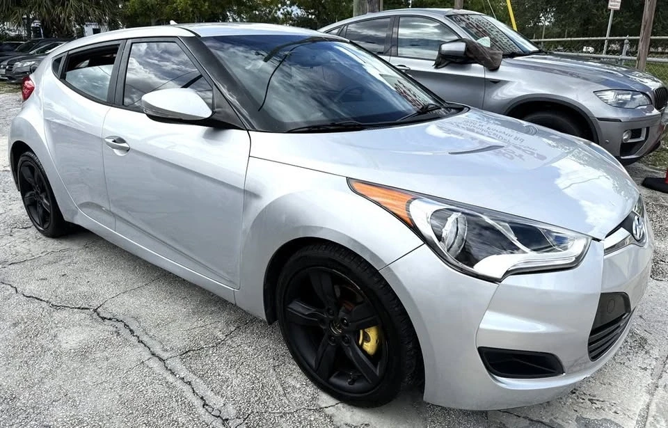 2014 Hyundai Veloster - Image 3 of 15