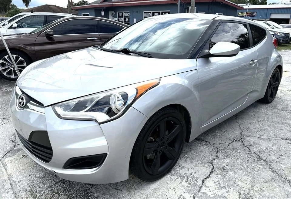 2014 Hyundai Veloster - Image 15 of 15