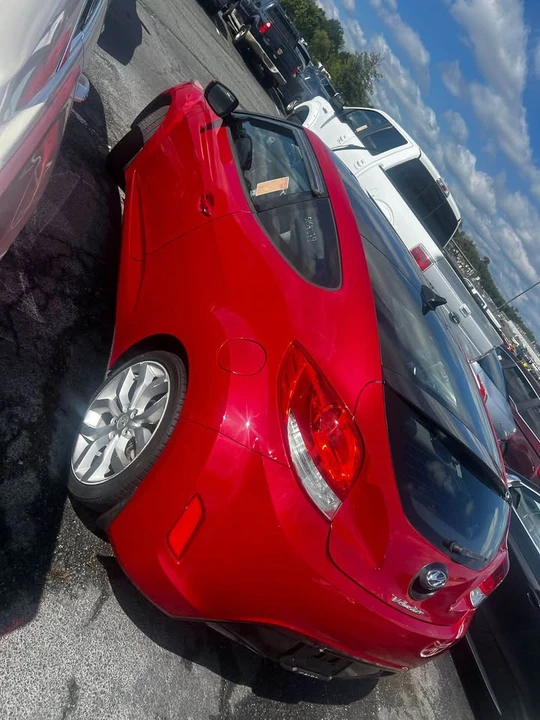 2014 Hyundai Veloster - Image 4 of 12