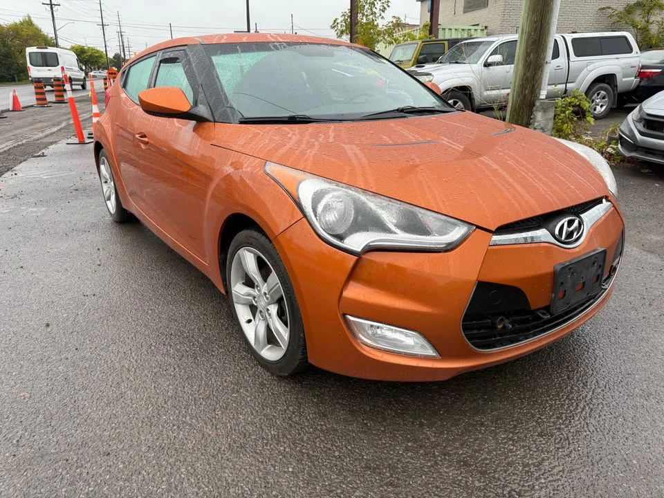 2014 Hyundai Veloster - Image 7 of 10