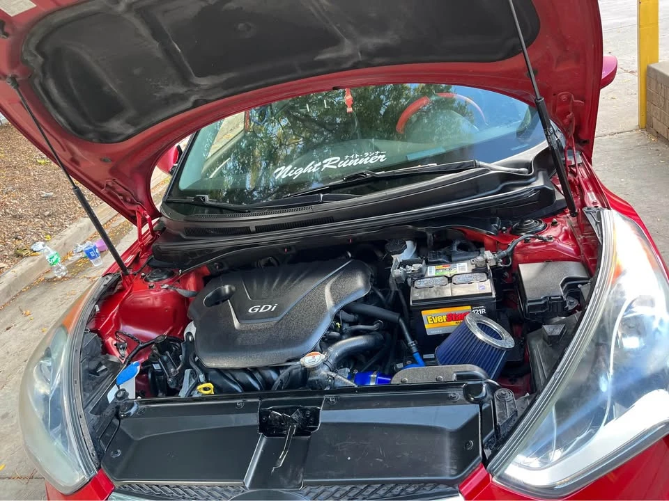 2014 Hyundai Veloster - Image 5 of 16