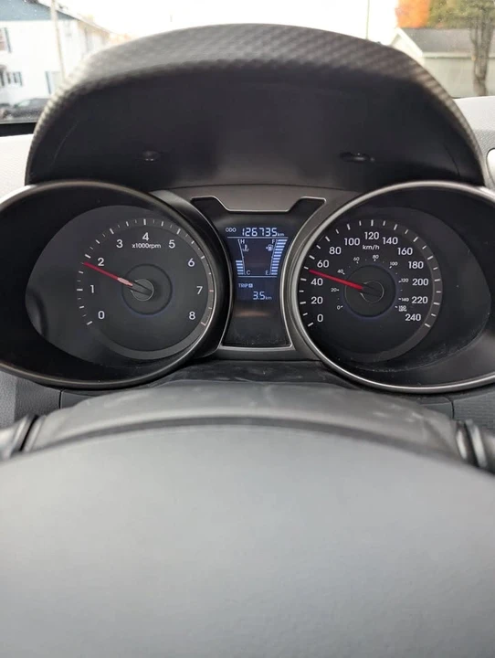 2014 Hyundai Veloster - Image 7 of 8