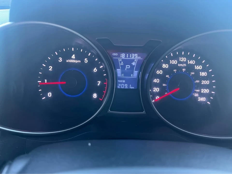 2014 Hyundai Veloster - Image 11 of 11