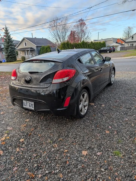 2014 Hyundai Veloster - Image 8 of 8