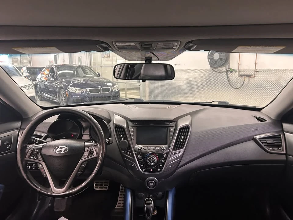 2014 Hyundai Veloster - Image 16 of 20