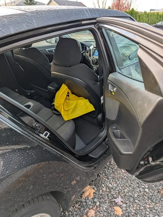 2014 Hyundai Veloster - Image 3 of 8