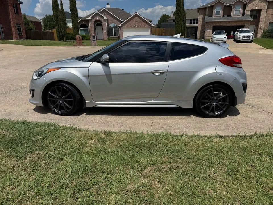 2014 Hyundai Veloster - Image 6 of 9