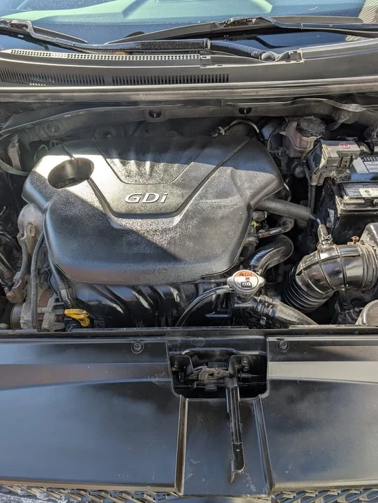 2014 Hyundai Veloster - Image 4 of 5
