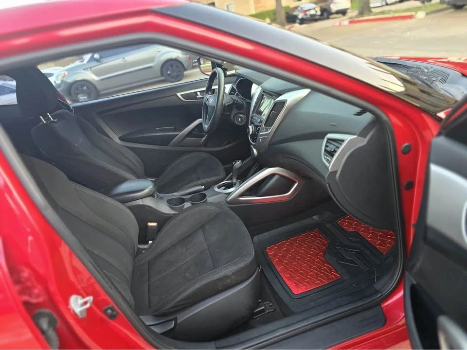 2014 Hyundai Veloster - Image 6 of 8