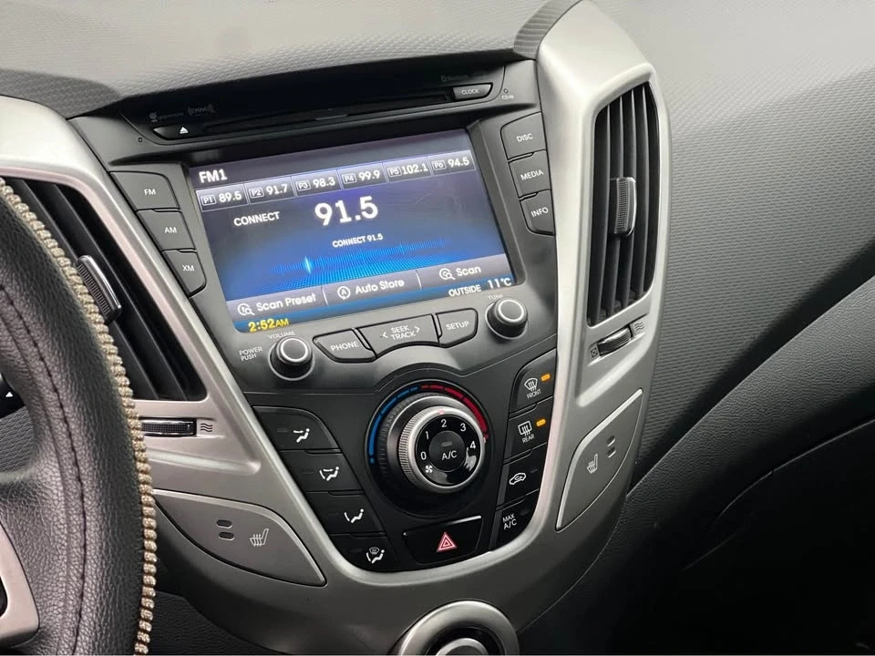 2014 Hyundai Veloster - Image 11 of 13