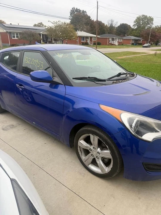 2014 Hyundai Veloster - Image 3 of 7