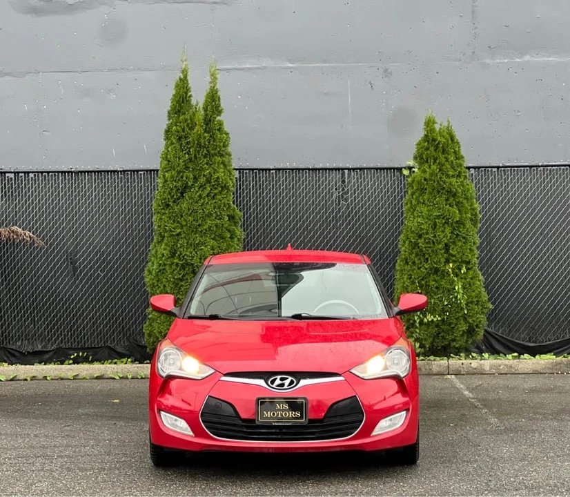 2014 Hyundai Veloster - Image 2 of 13
