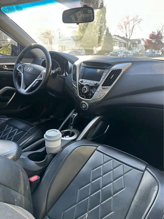 2014 Hyundai Veloster - Image 7 of 17
