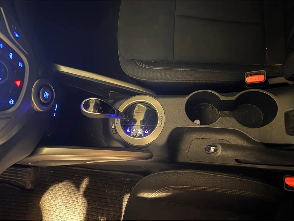2014 Hyundai Veloster - Image 13 of 15