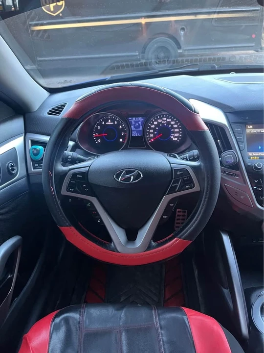2014 Hyundai Veloster - Image 5 of 11