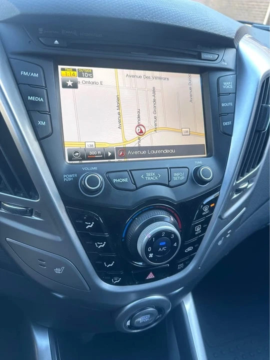 2014 Hyundai Veloster - Image 17 of 17