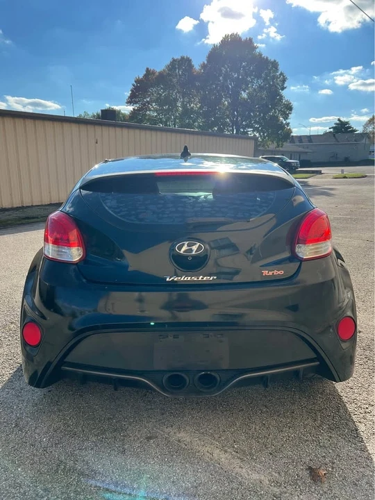 2014 Hyundai Veloster - Image 4 of 15