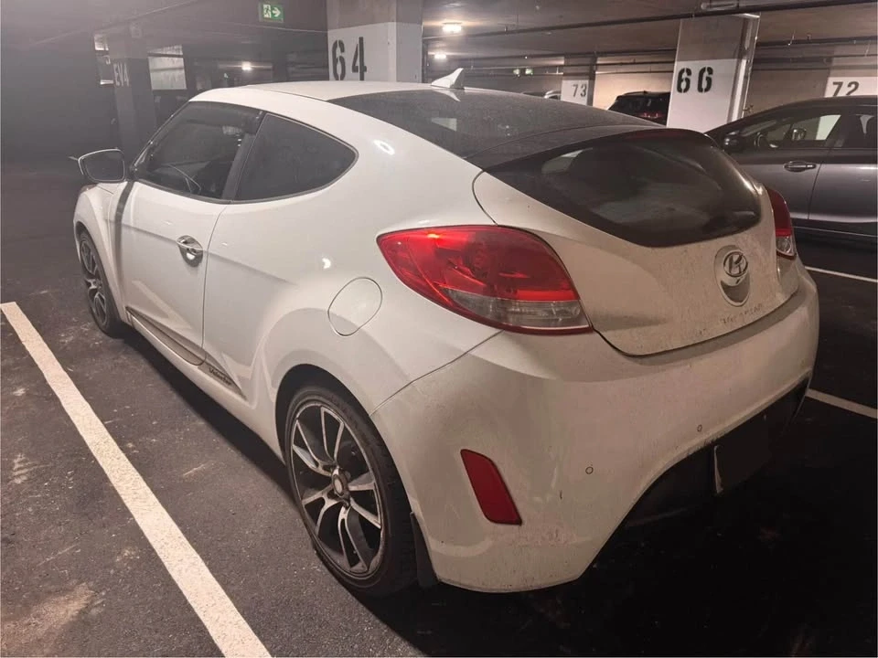 2014 Hyundai Veloster - Image 15 of 15