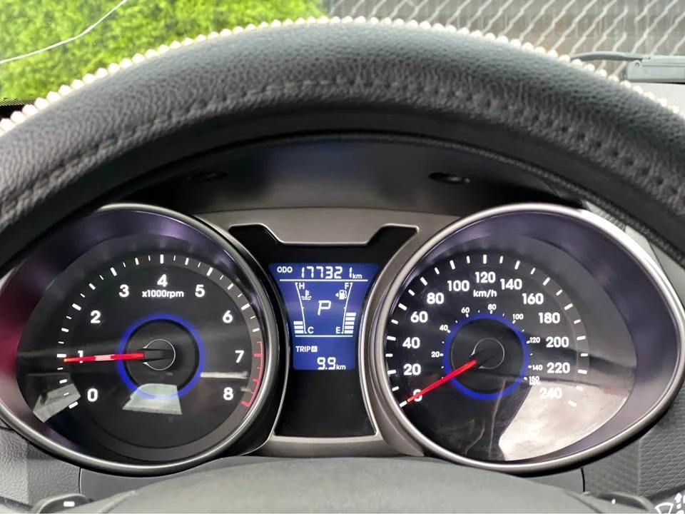 2014 Hyundai Veloster - Image 12 of 13