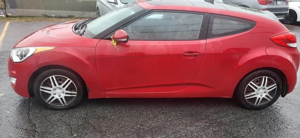 2014 Hyundai Veloster - Image 4 of 4