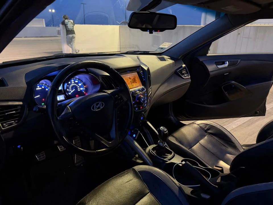 2014 Hyundai Veloster - Image 4 of 6