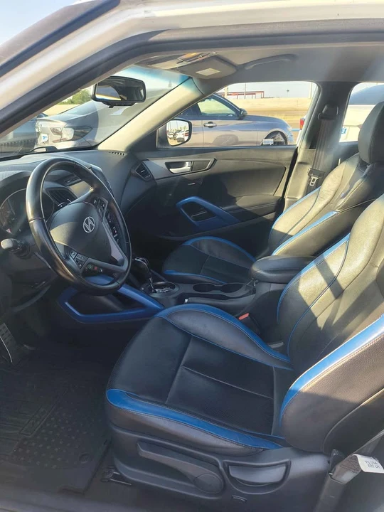 2014 Hyundai Veloster - Image 3 of 5