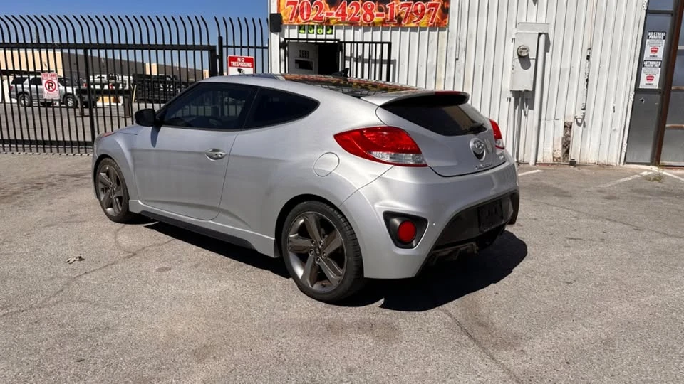 2014 Hyundai Veloster - Image 2 of 9