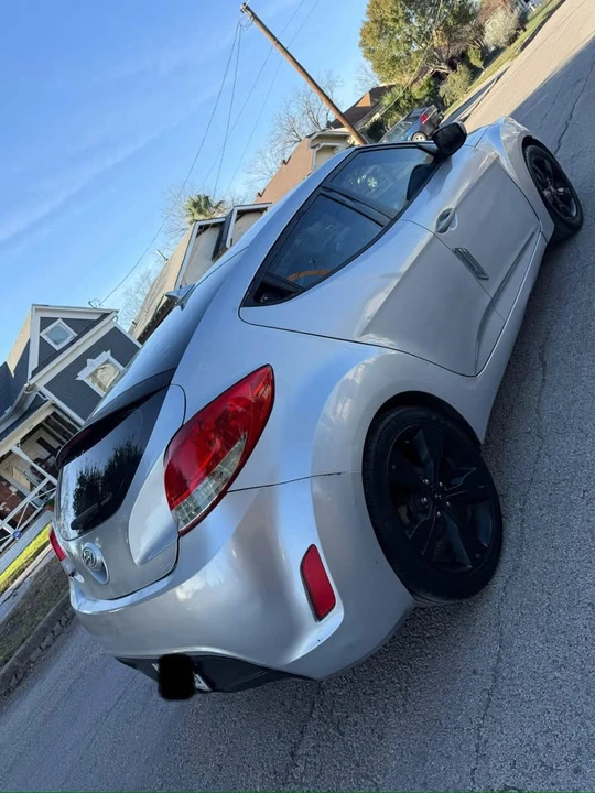 2014 Hyundai Veloster - Image 11 of 17