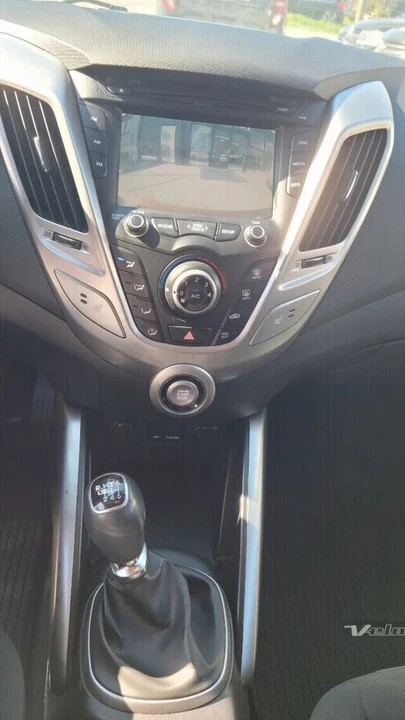 2014 Hyundai Veloster - Image 12 of 12