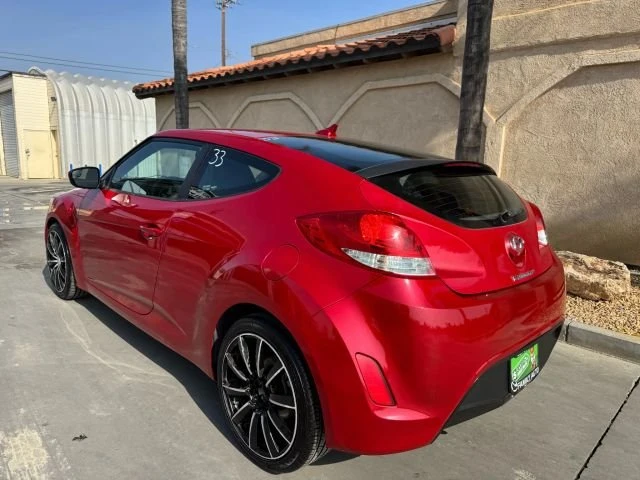 2014 Hyundai Veloster - Image 10 of 18