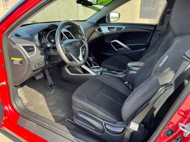 2014 Hyundai Veloster - Image 11 of 18