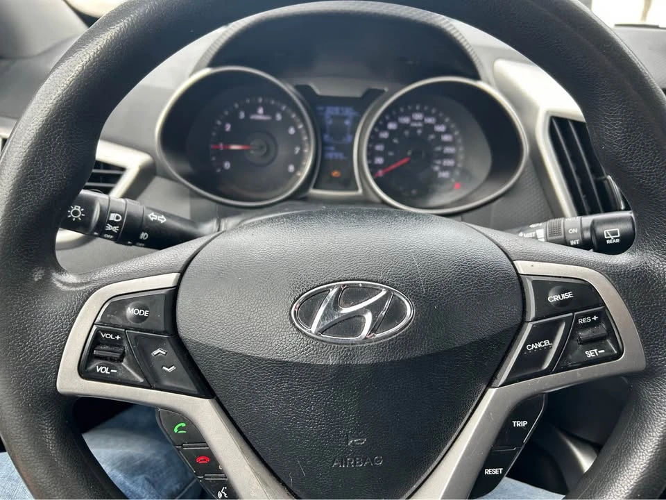 2014 Hyundai Veloster - Image 9 of 9