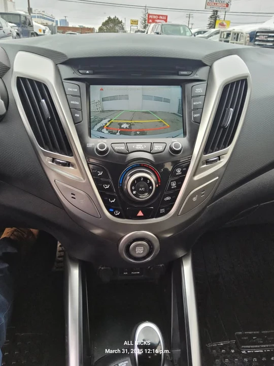 2014 Hyundai Veloster - Image 9 of 9