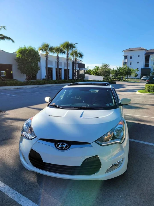 2014 Hyundai Veloster - Image 6 of 6