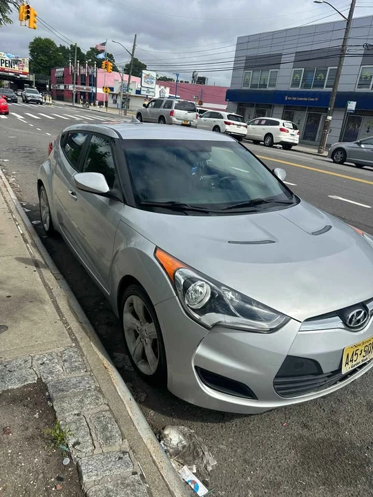 2014 Hyundai Veloster - Image 3 of 5