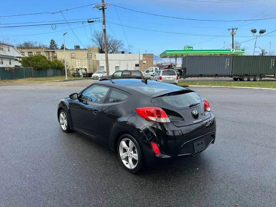 2014 Hyundai Veloster - Image 4 of 18