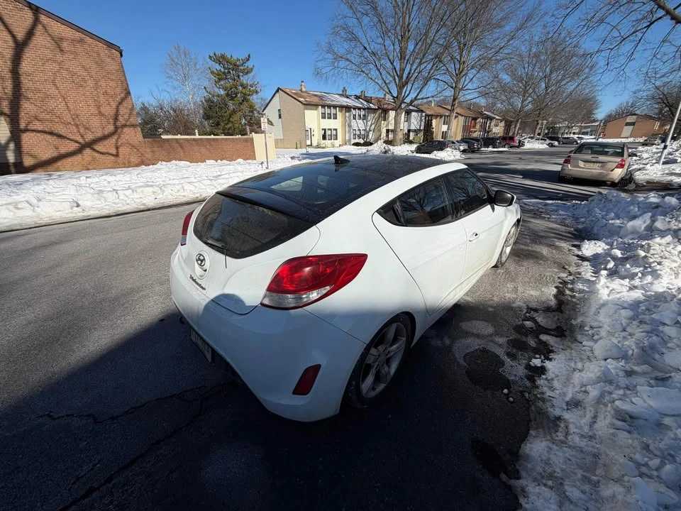 2014 Hyundai Veloster - Image 6 of 16