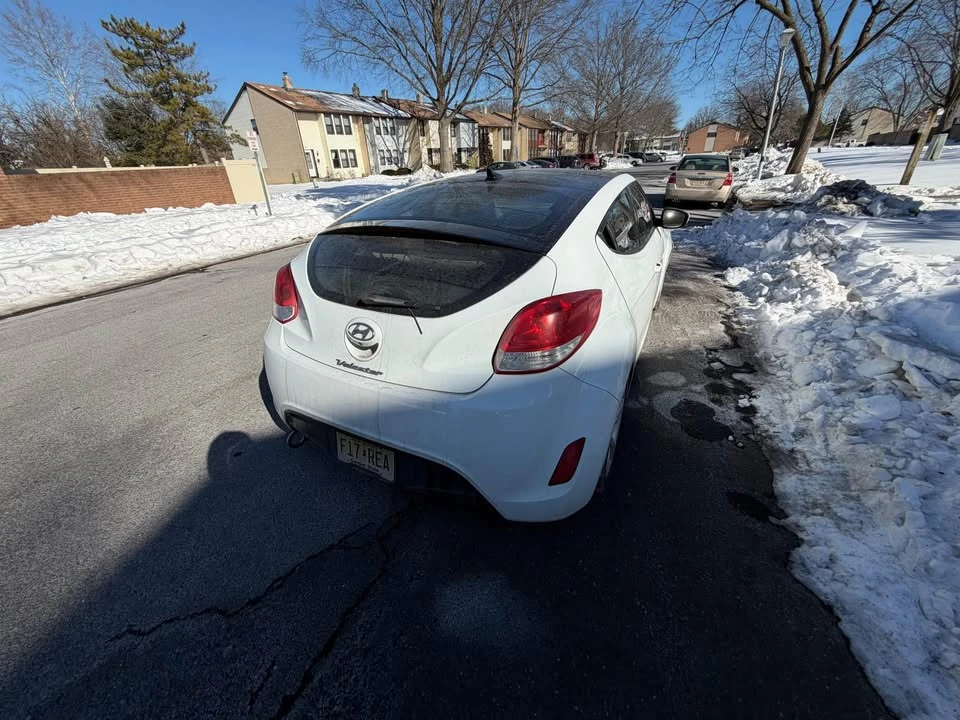 2014 Hyundai Veloster - Image 7 of 16
