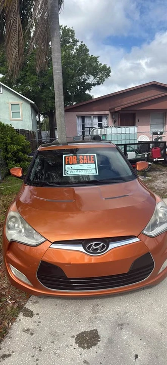 2014 Hyundai Veloster - Image 4 of 10