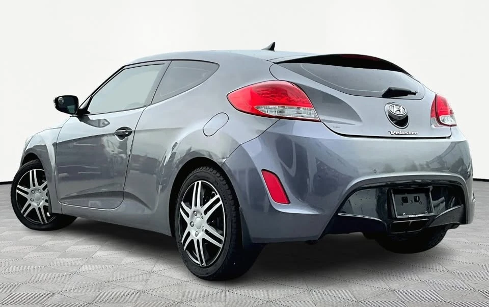 2014 Hyundai Veloster - Image 4 of 17