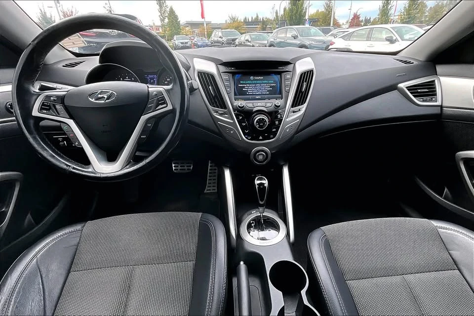 2014 Hyundai Veloster - Image 9 of 17