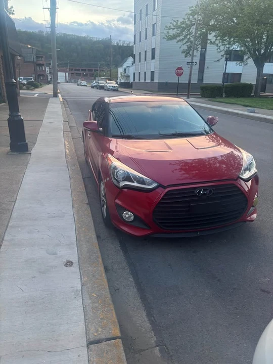 2014 Hyundai Veloster - Image 3 of 3