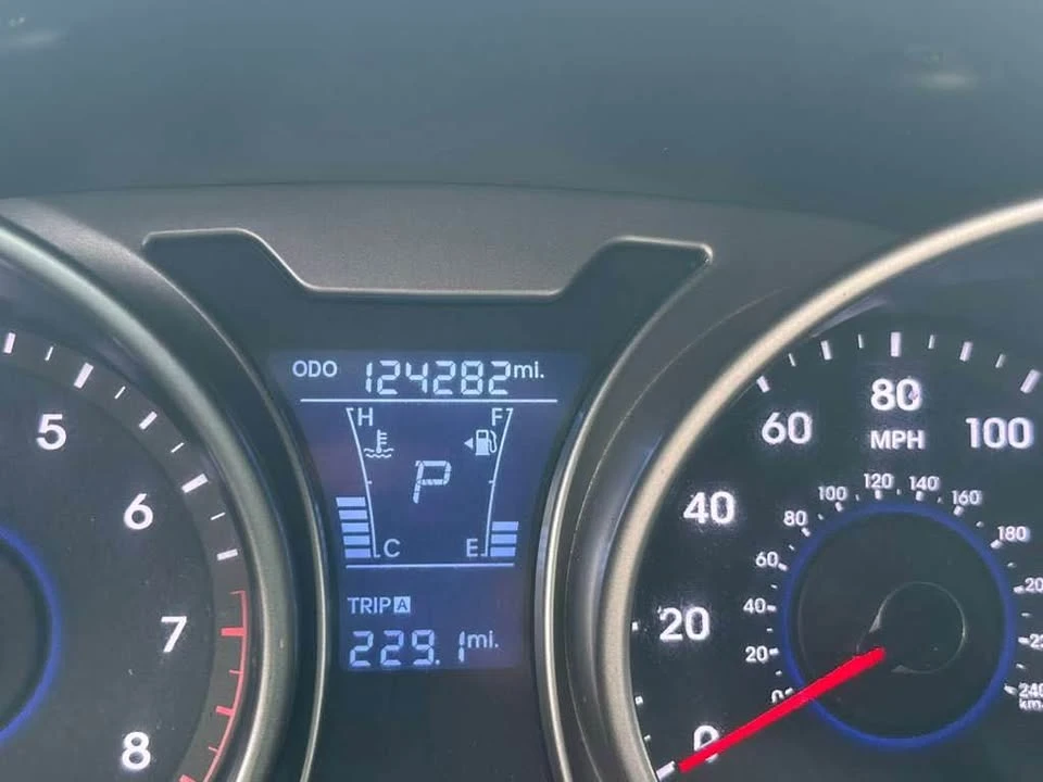 2014 Hyundai Veloster - Image 13 of 15