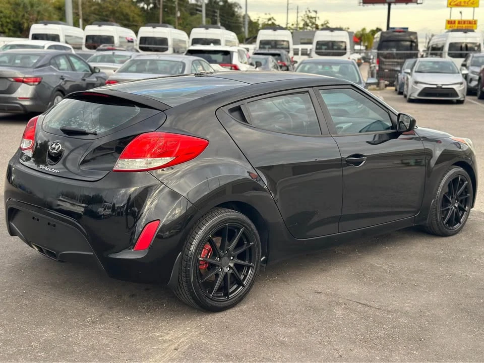2014 Hyundai Veloster - Image 4 of 17