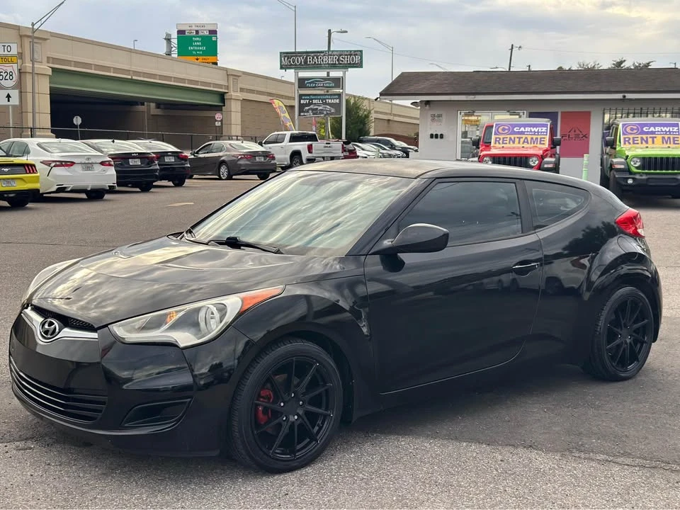 2014 Hyundai Veloster - Image 3 of 17