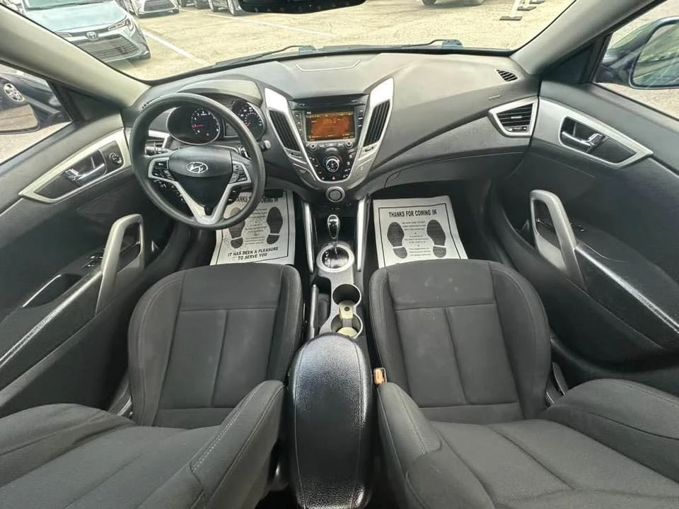 2014 Hyundai Veloster - Image 12 of 15